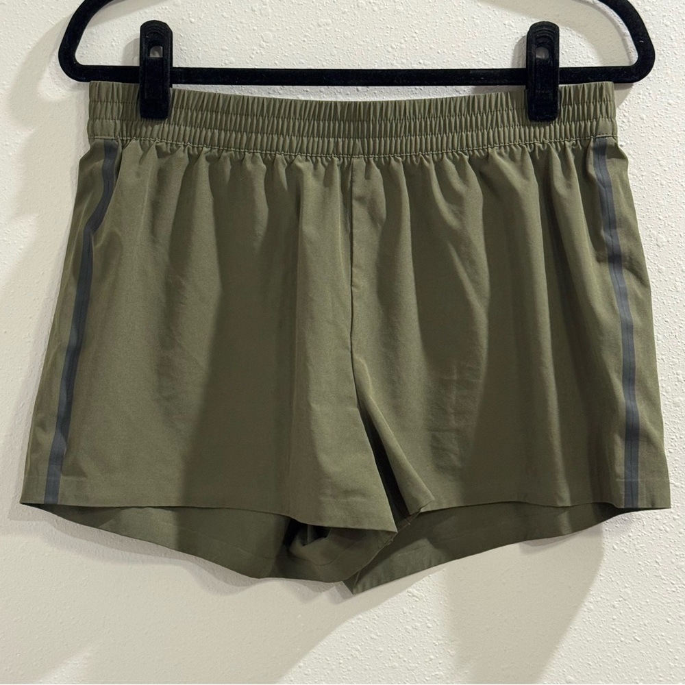 Outerknown Green Medium Active OK Agility Shorts Athletic Performance Gorpcore